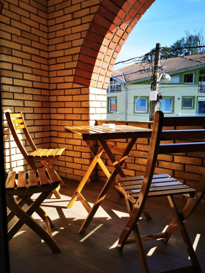 Moms House Hotel Golubac Eksteriør billede